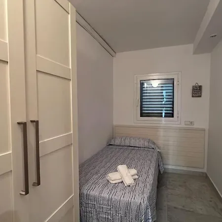 Апартаменты Primera Linea De Mar Con Jardin