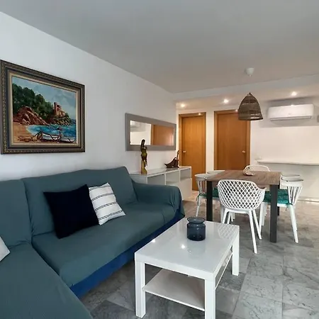 Primera Linea De Mar Con Jardin Апартаменты